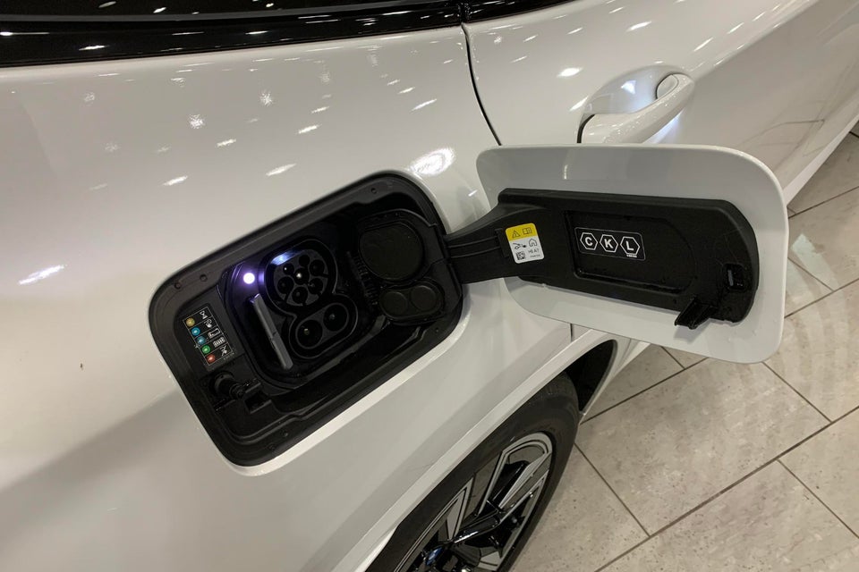 BMW iX3 Charged M-Sport 5d