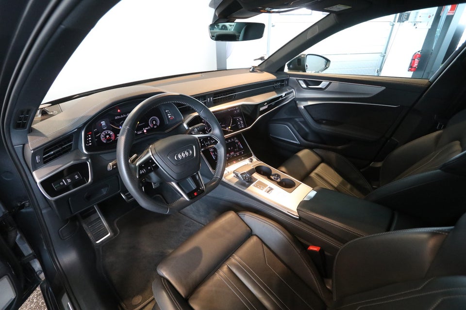 Audi A6 55 TFSi S-line quattro S-tr. 4d