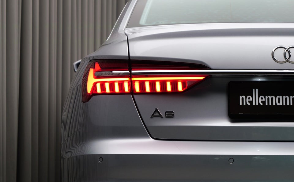 Audi A6 50 TFSi e Sport quattro S-tr. 4d