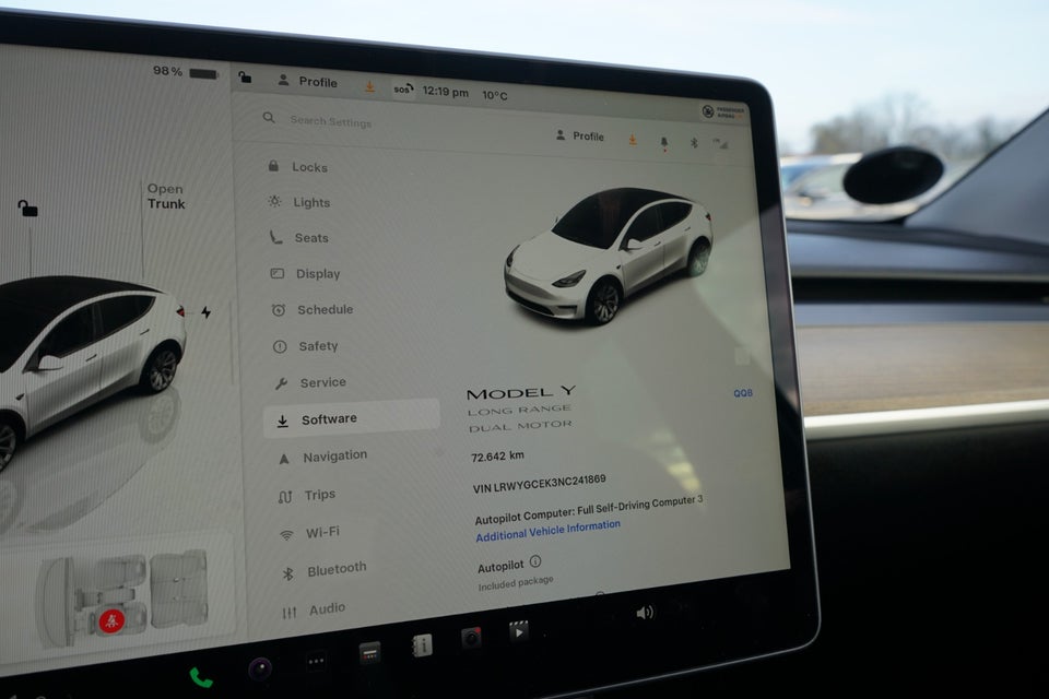 Tesla Model Y Long Range AWD 5d