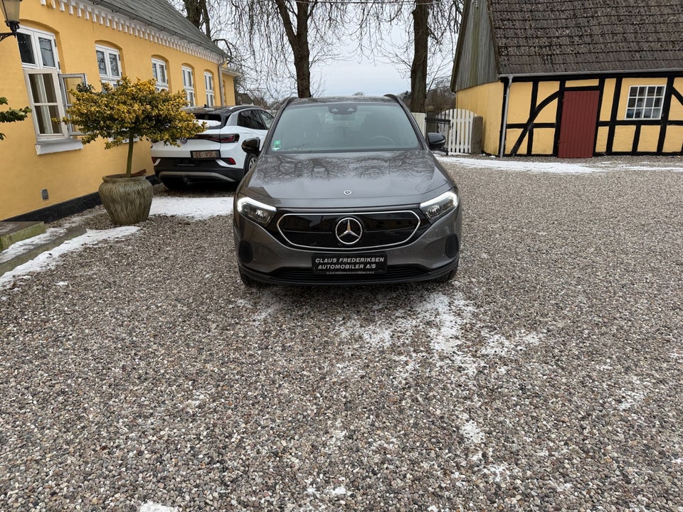 Mercedes EQA250 Progressive 5d