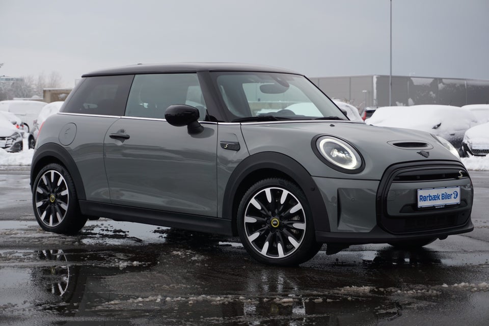 MINI Cooper SE Edition Premium Plus 3d