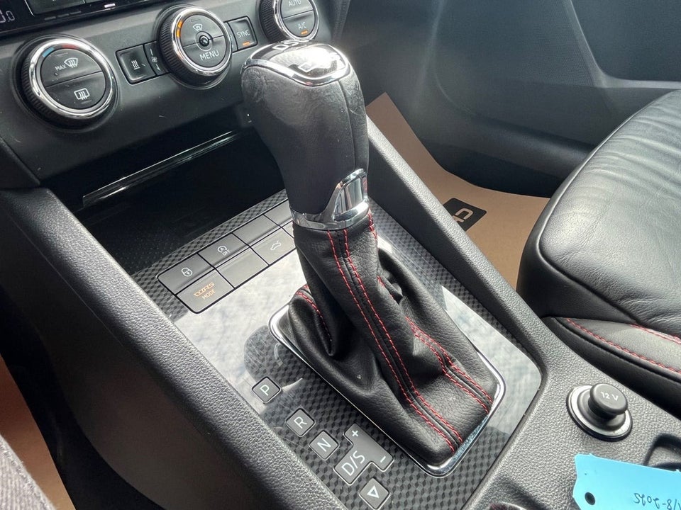 Skoda Octavia 2,0 TSi 220 RS Combi DSG 5d