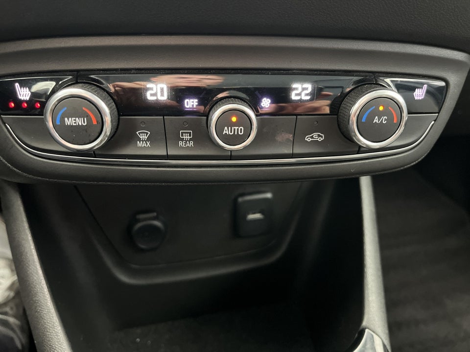 Opel Crossland X 1,2 Sport 5d