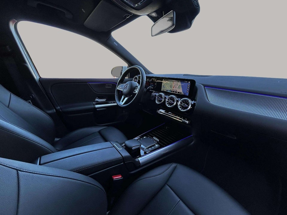 Mercedes EQA250 Progressive 5d