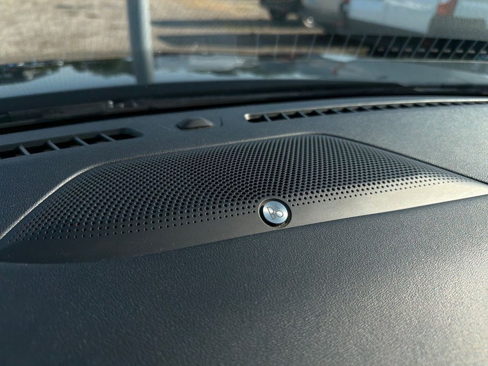 Ford Kuga 2,5 PHEV Vignale CVT 5d
