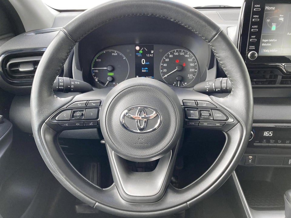 Toyota Yaris 1,5 Hybrid Active Tech e-CVT 5d