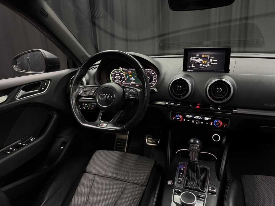 Audi A3 1,4 e-tron S-line Sportback S-tr. 5d