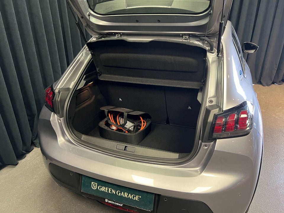 Peugeot e-208 50 Active Pack 5d