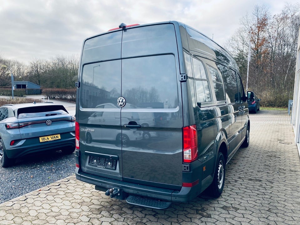 VW Crafter 35 2,0 TDi 177 Kassevogn L3H3 aut.