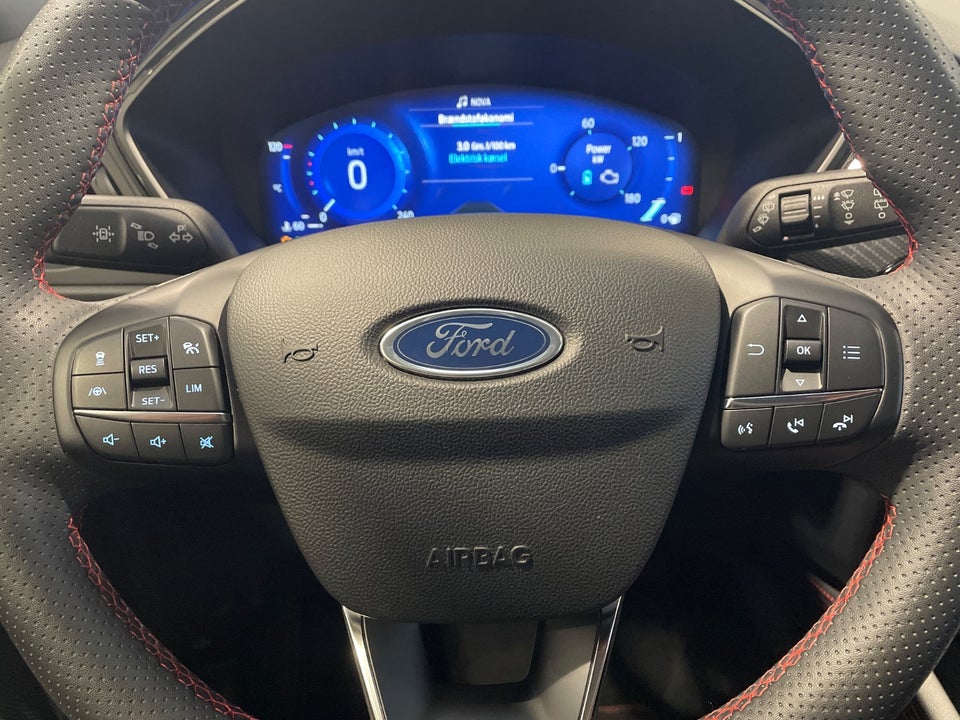 Ford Kuga 2,5 PHEV ST-Line X CVT 5d