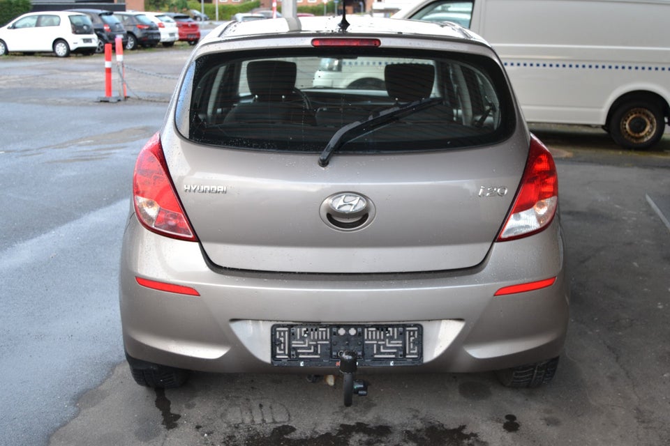 Hyundai i20 1,25 Classic XTR 5d