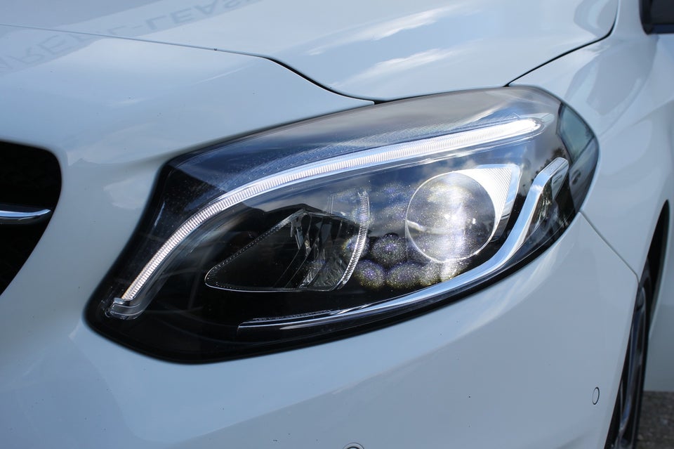 Mercedes B220 d 2,2 aut. Van 5d