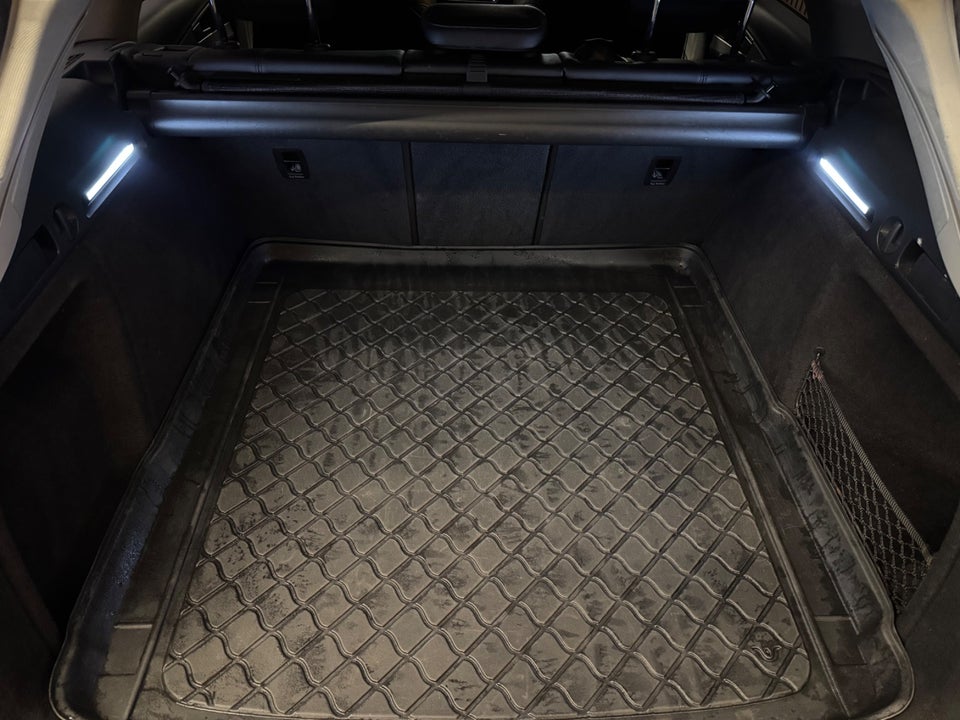 Audi A4 2,0 TDi 150 Sport Avant S-tr. 5d