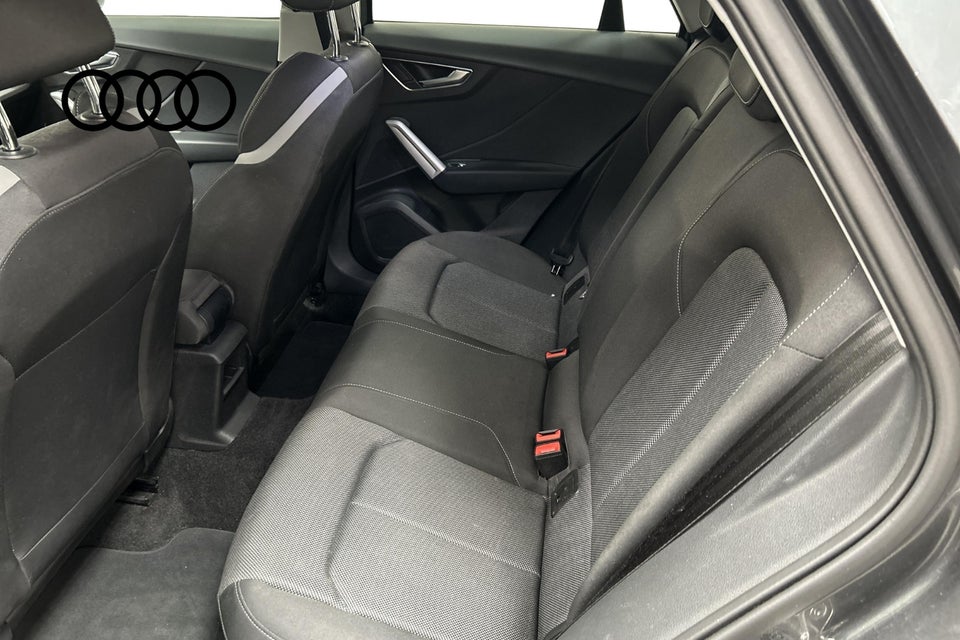 Audi Q2 35 TFSi S-line S-tr. 5d