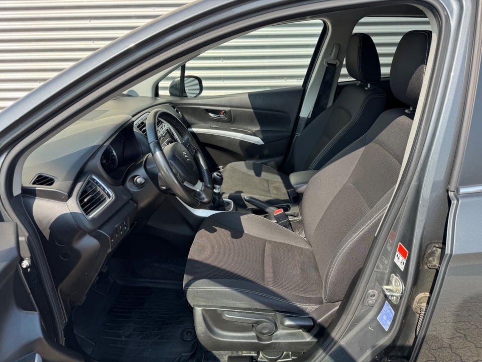 Suzuki S-Cross 1,4 mHybrid Exclusive 5d
