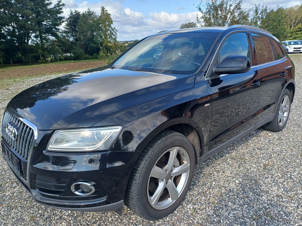 Audi Q5 3,0 TDi 245 S-line quattro S-tr. Van 5d