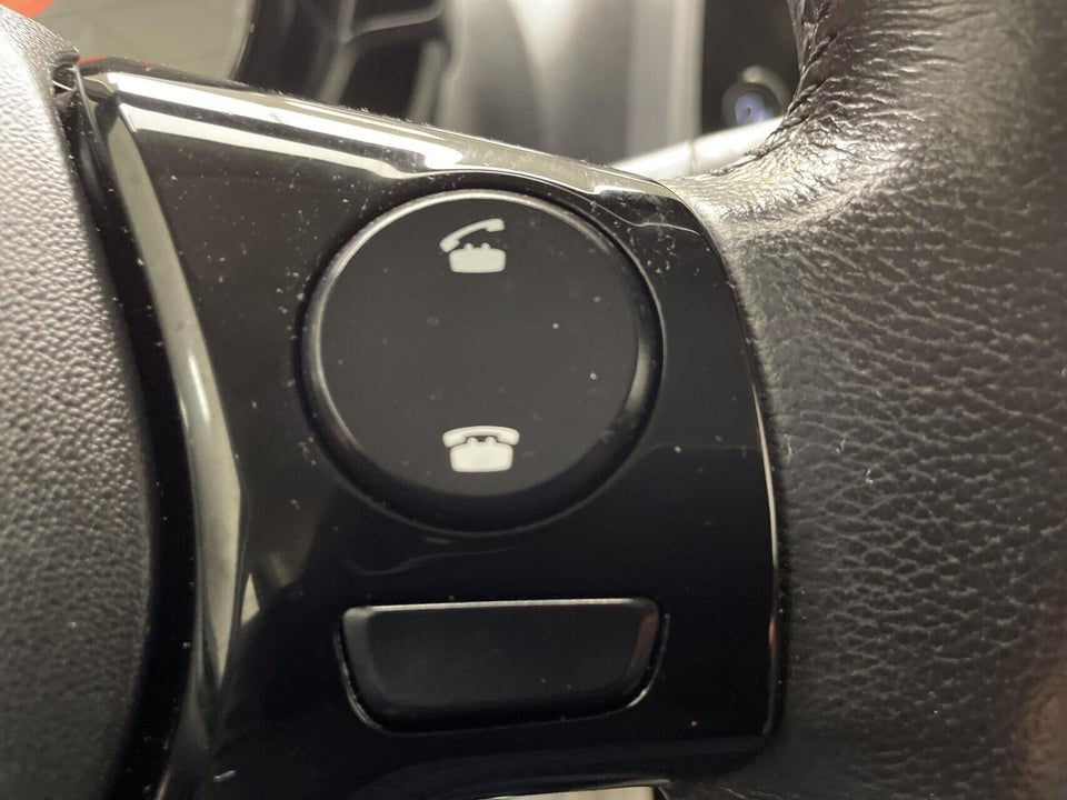 Toyota Aygo 1,0 VVT-i x-plore 5d