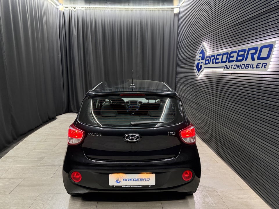 Hyundai i10 1,0 Touch 5d