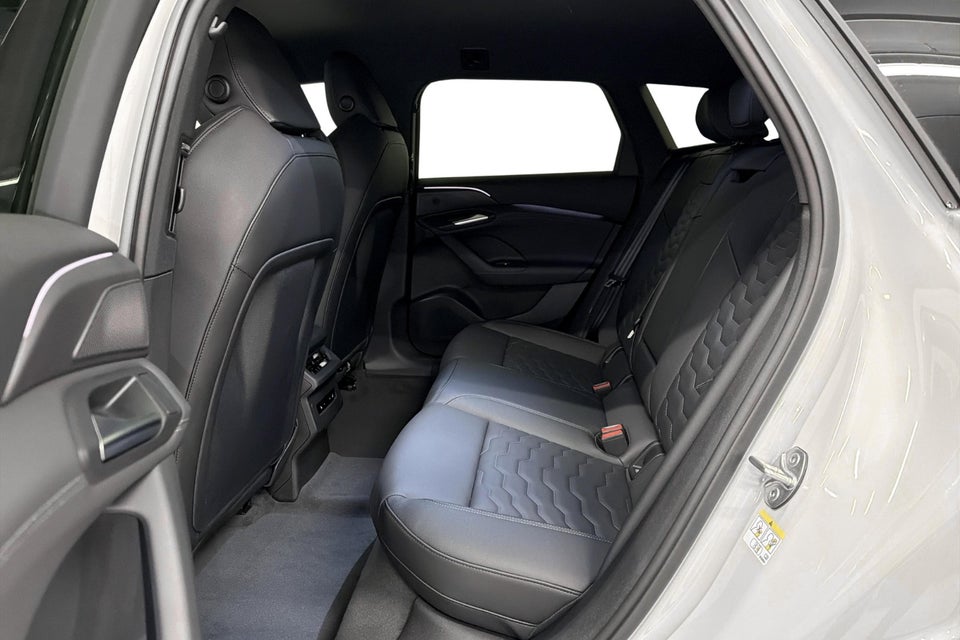 Audi A6 e-tron S-line plus performance Avant 5d