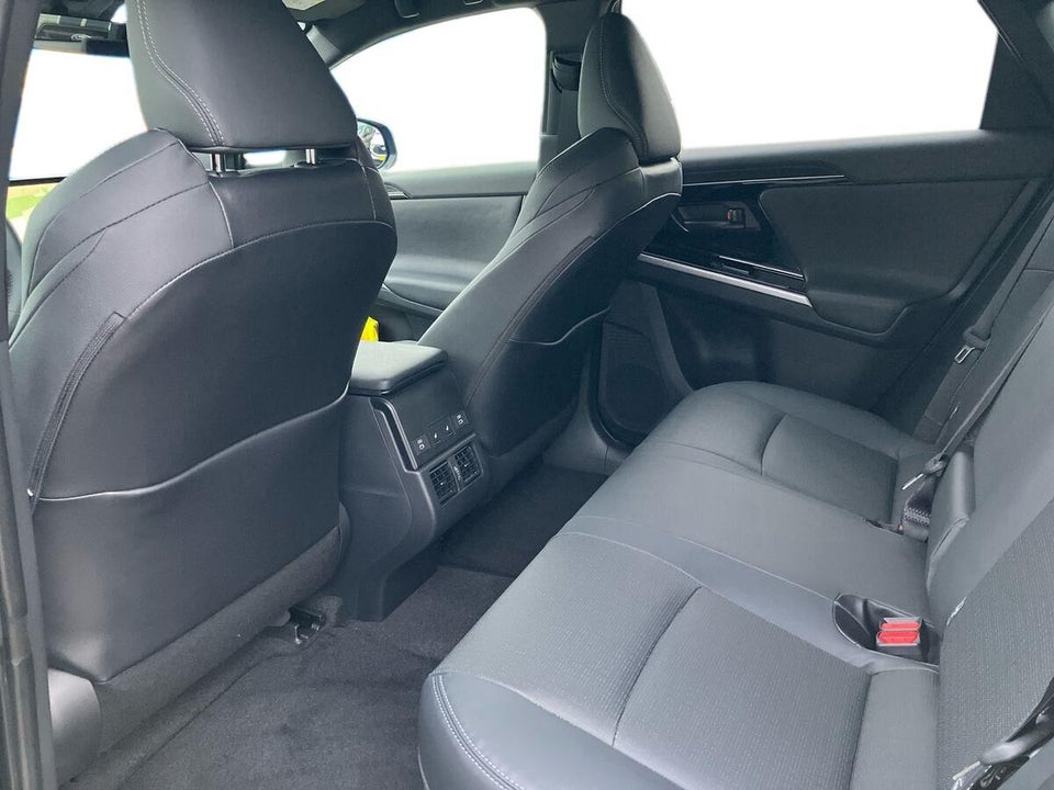 Toyota bZ4X Executive 5d