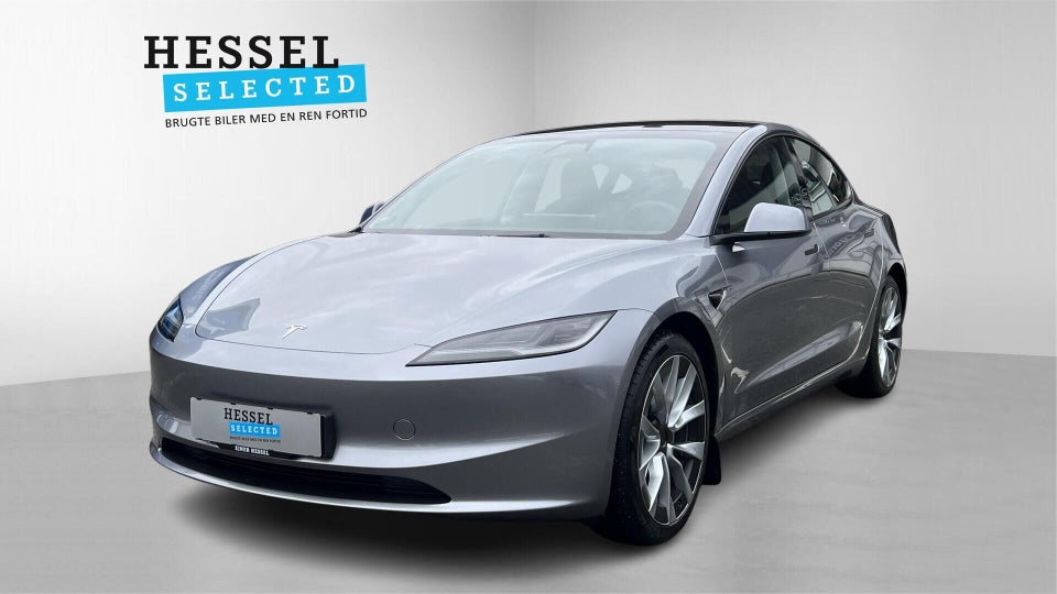 Tesla Model 3 Long Range AWD 4d