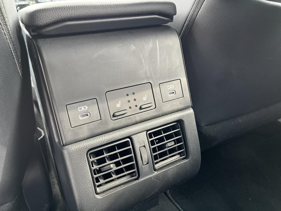 Toyota bZ4X Executive 5d