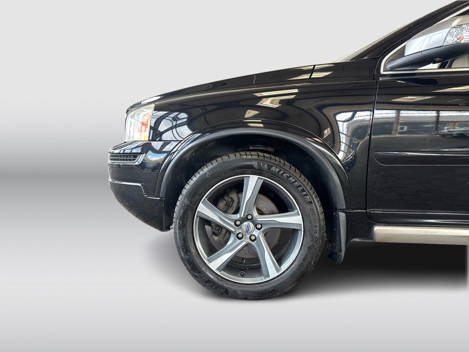 Volvo XC90 2,4 D5 200 R-Design aut. AWD 7prs 5d