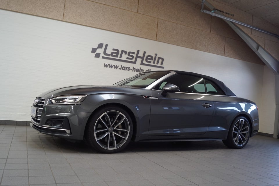 Audi A5 3,0 TDi 286 S-line Cabriolet quattro Tiptr. 2d