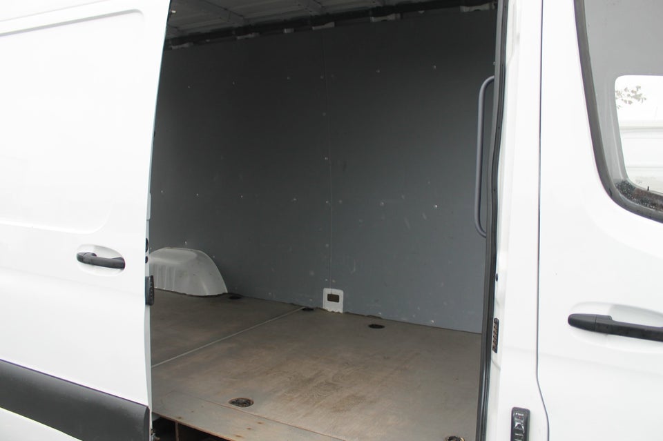 Mercedes Sprinter 316 2,2 CDi A3 Kassevogn aut. RWD