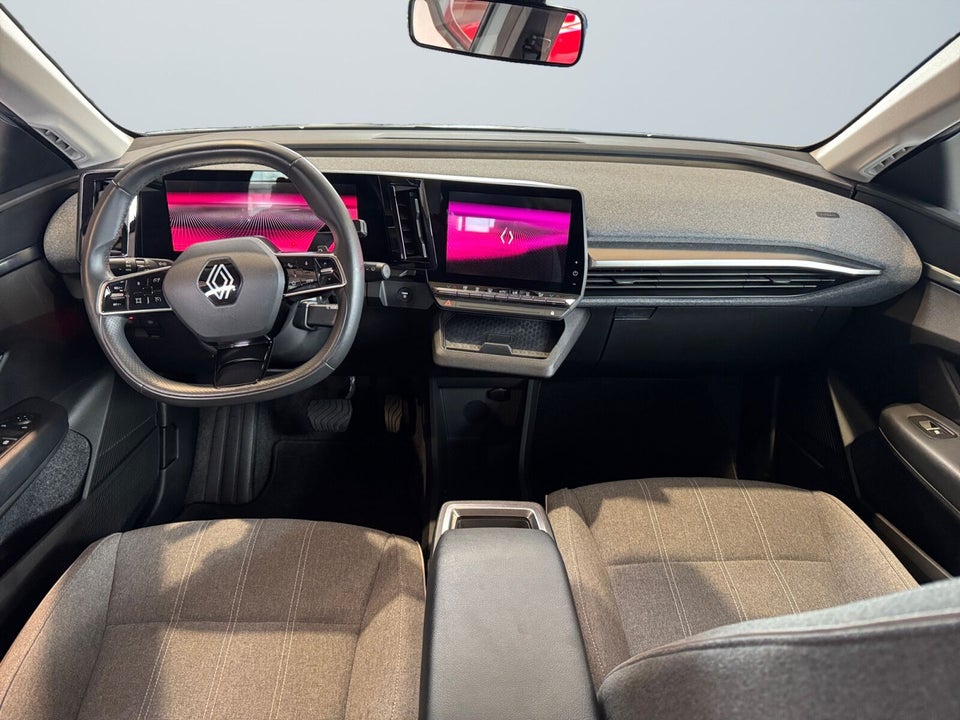 Renault Megane E-Tech 40 Equilibre 5d