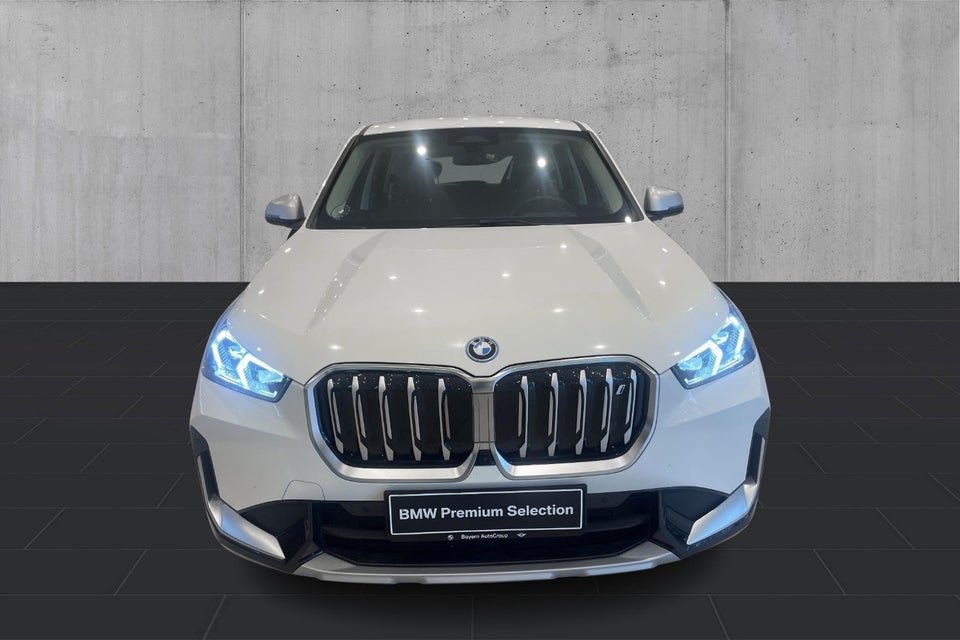 BMW iX1 xDrive30 X-Line 5d