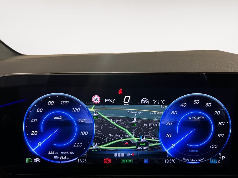 Mercedes EQA300 AMG Line 4Matic 5d