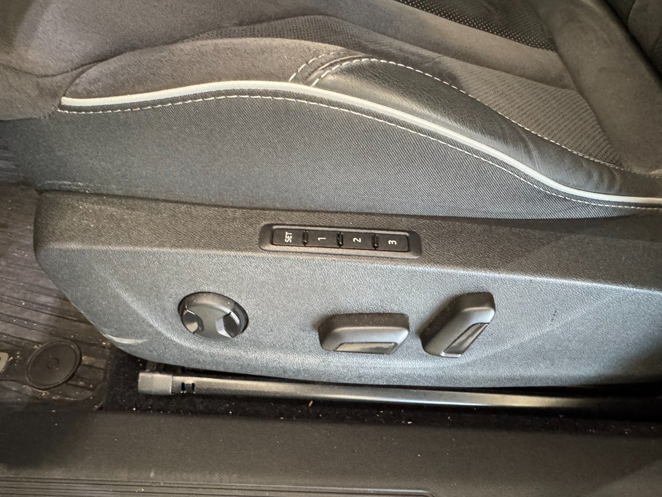 Skoda Enyaq 80 iV Sportline 5d