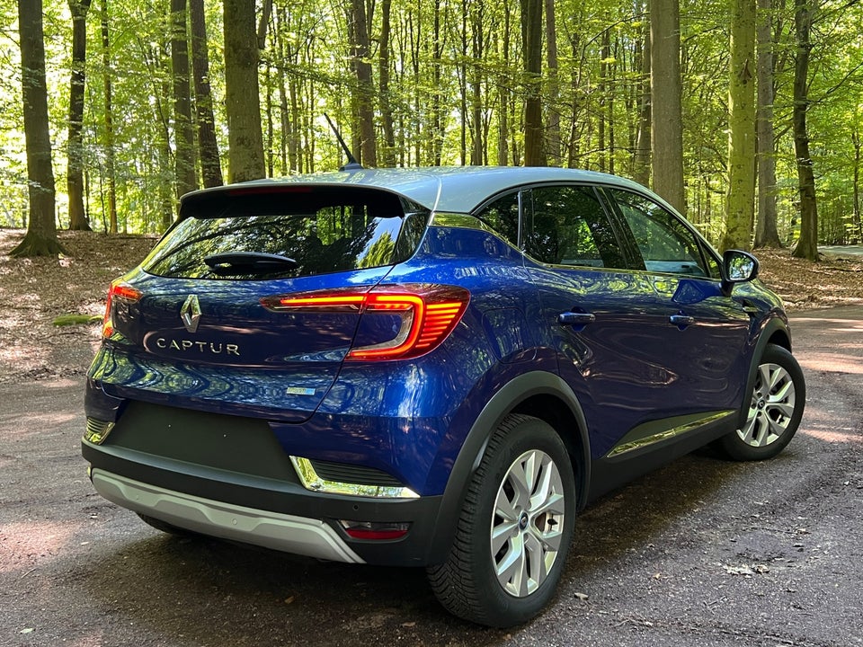Renault Captur 1,6 E-Tech Intens 5d