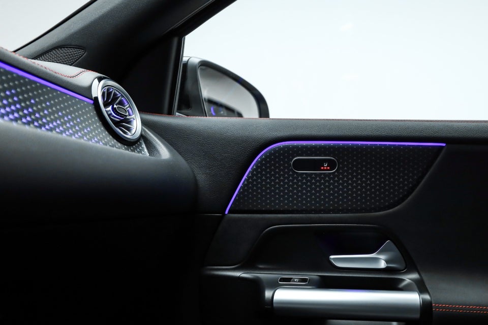 Mercedes EQA350 AMG Advance 4Matic 5d