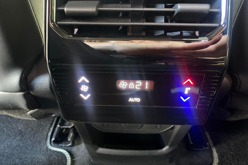 Peugeot e-5008 77 GT 7prs 5d