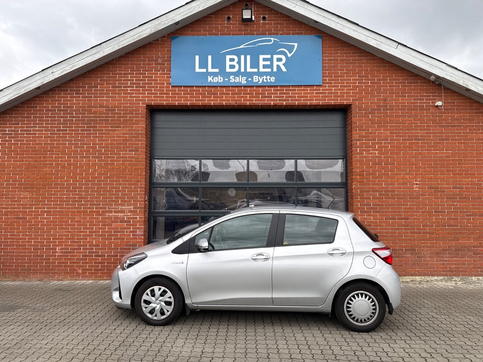Toyota Yaris 1,5 Hybrid H2 Limited e-CVT 5d
