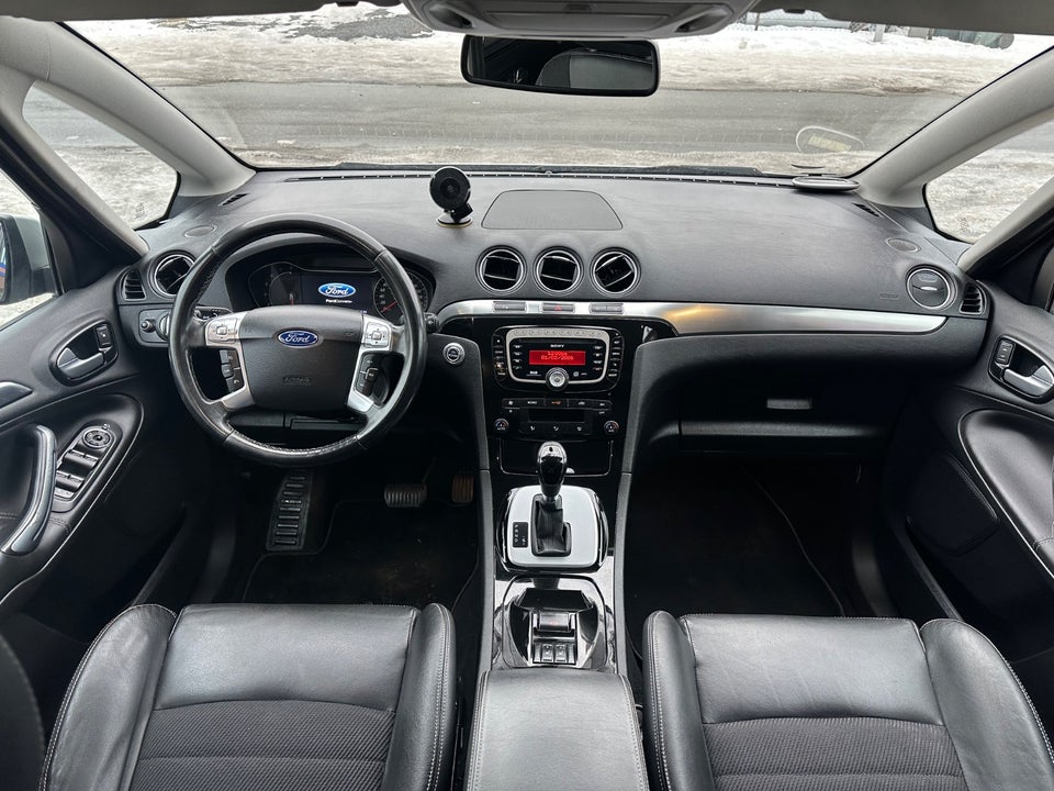 Ford S-MAX 2,0 SCTi 240 Titanium aut. 5d