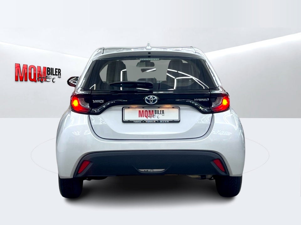 Toyota Yaris 1,5 Hybrid H1 e-CVT 5d