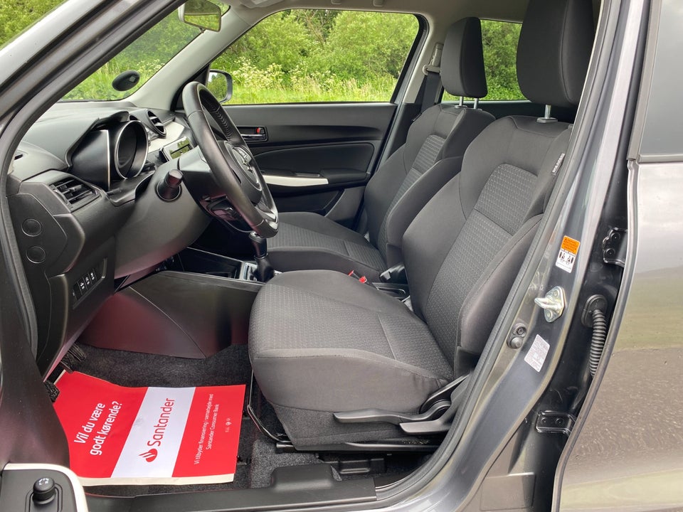 Suzuki Swift 1,2 mHybrid Action Star 5d