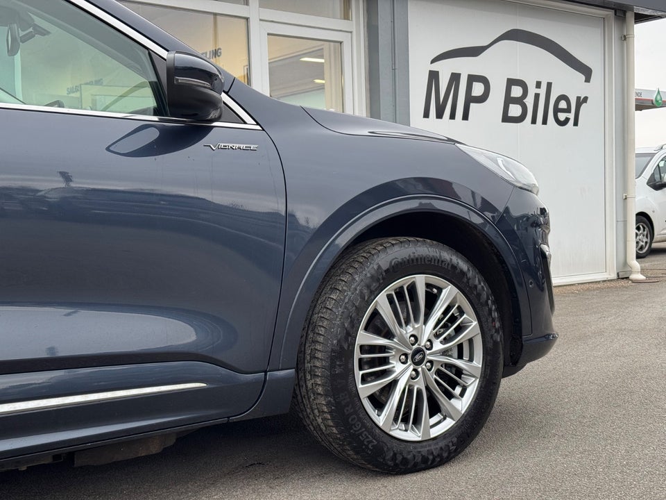 Ford Kuga 2,5 PHEV Vignale CVT 5d