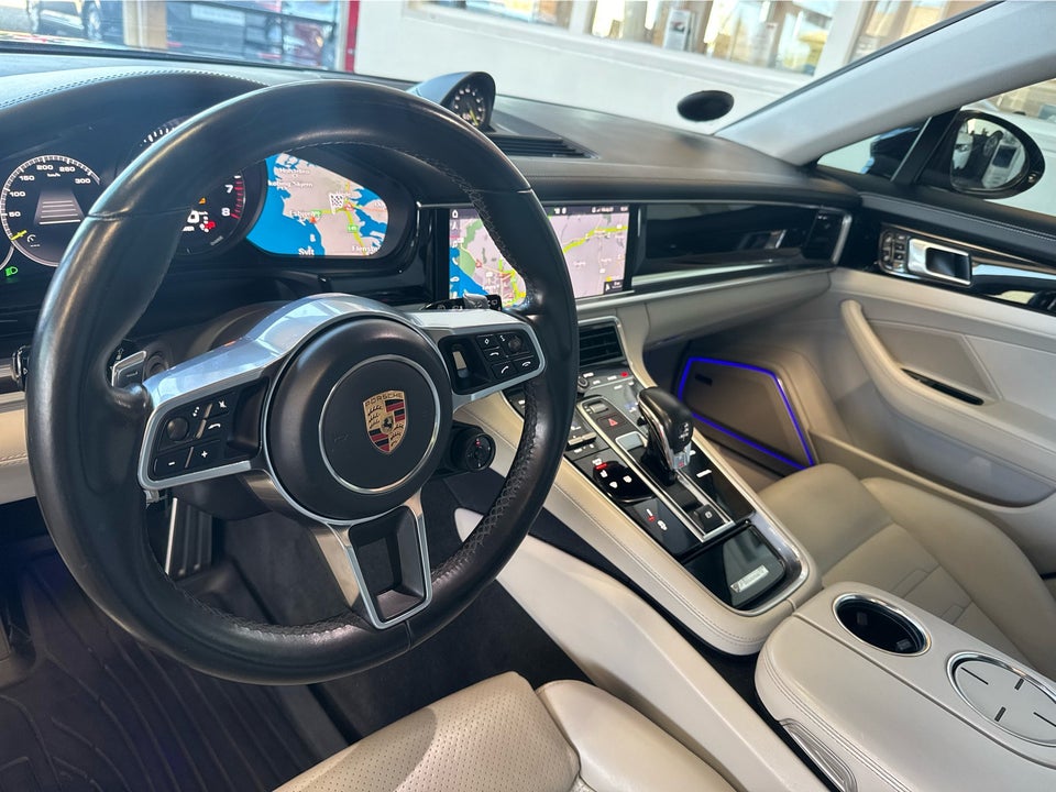 Porsche Panamera 4 2,9 E-Hybrid Sport Turismo PDK 5d