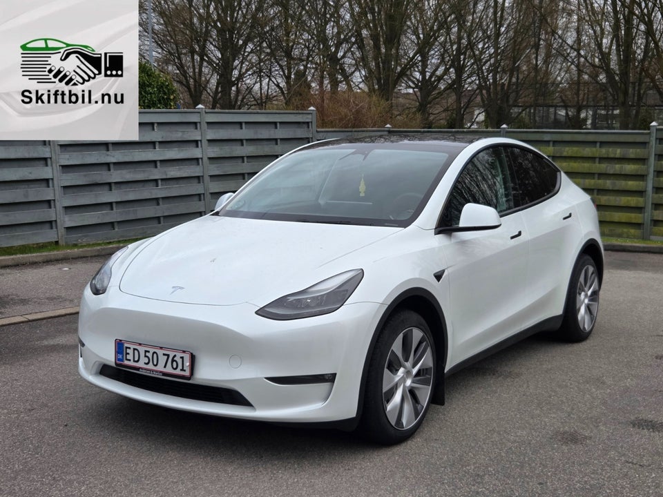 Tesla Model Y Long Range AWD 5d