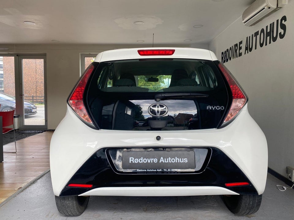 Toyota Aygo 1,0 VVT-i x-change 5d