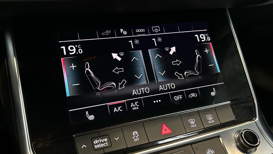 Audi A6 50 TFSi e S-line quattro S-tr. 4d