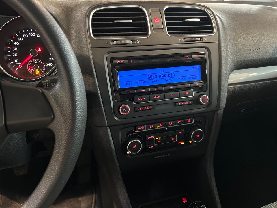 VW Golf VI 1,6 TDi 105 Comfortline BMT 5d