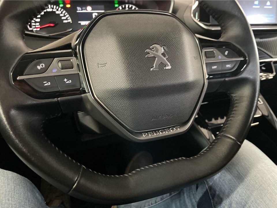 Peugeot 208 1,2 PureTech 100 Allure Grand 5d