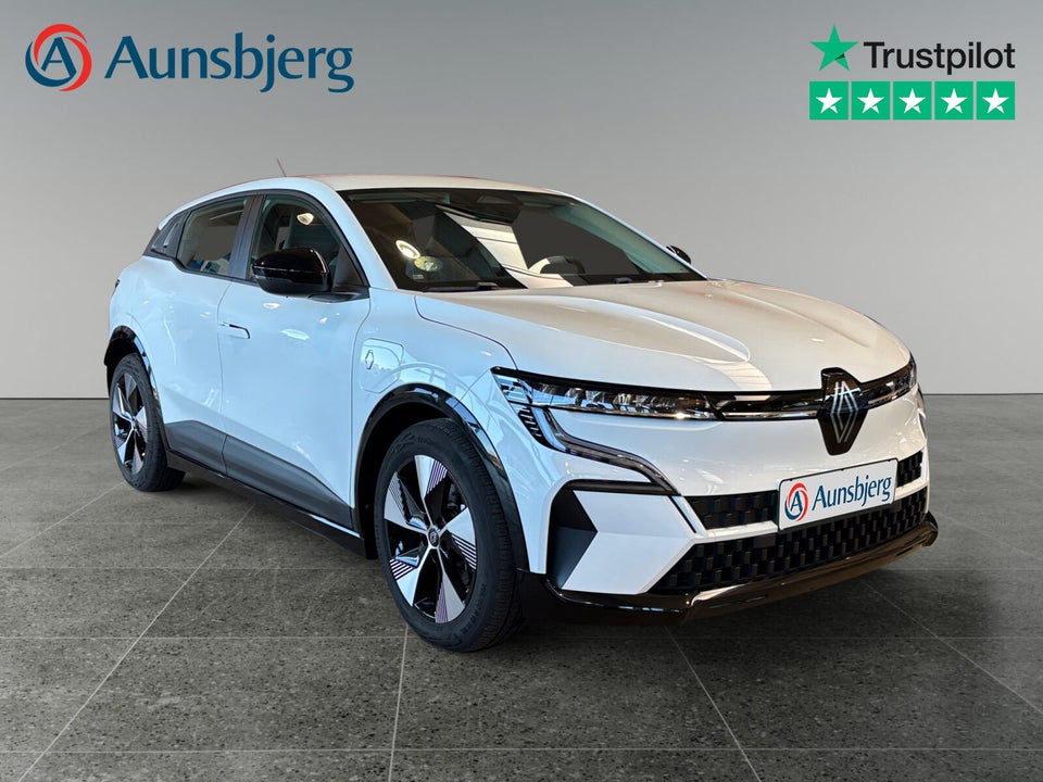Renault Megane E-Tech 40 Equilibre 5d