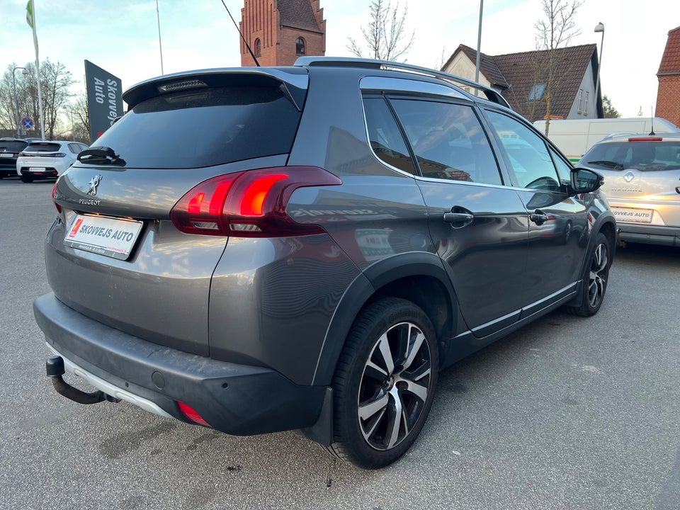Peugeot 2008 1,6 BlueHDi 100 Allure Sky 5d